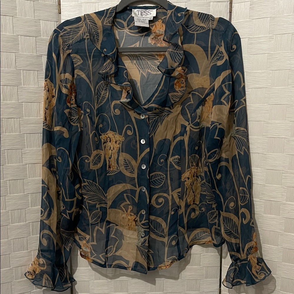 Tess Silk Fountain Girls and Drummers Ruffle Blouse Top🌺